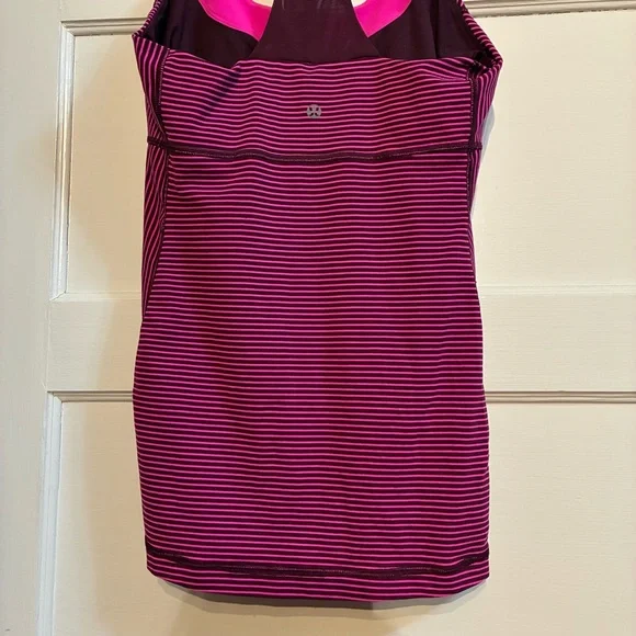 Lululemon Striped Women's Yoga Racerback Scoop Neck Tank Top** - Picture 7 of 11